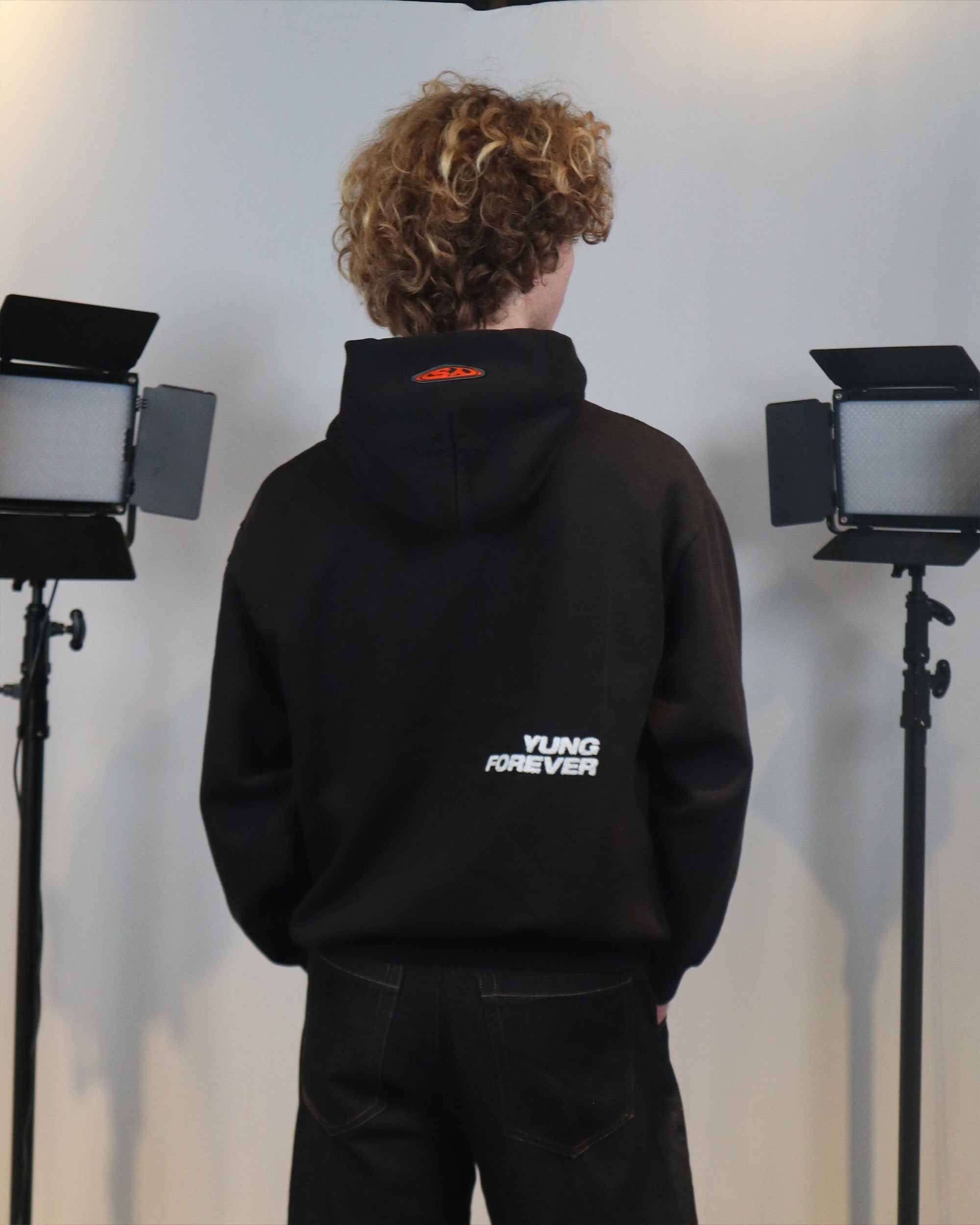 Signature Hoodie Black