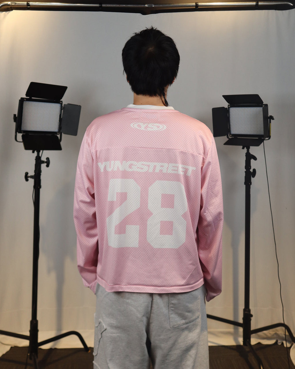 Logo 28 Jersey